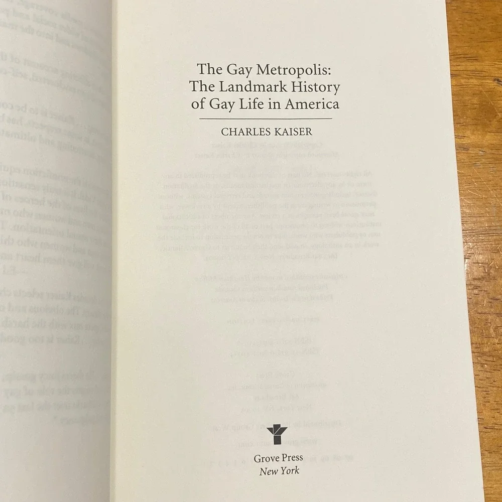 Grove‎ Press The Gay Metropolis Book Excellent LGBTQ History Kaiser
